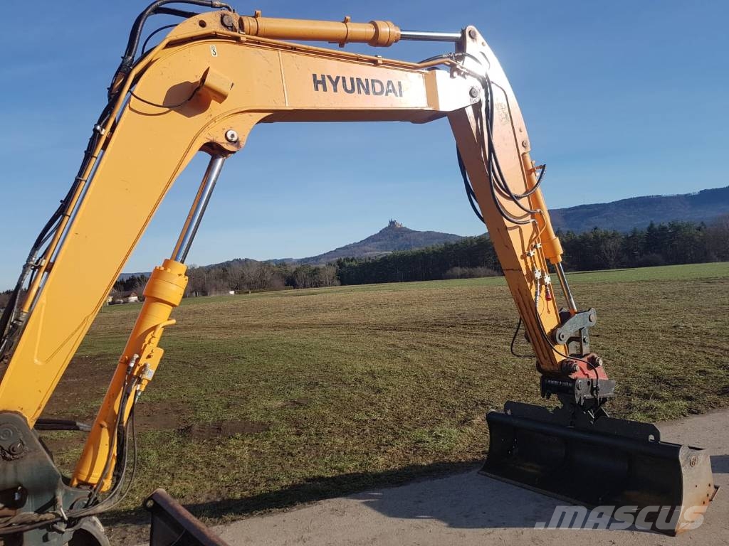 Hyundai R80 CR 9A Midi bageri 7t – 12t