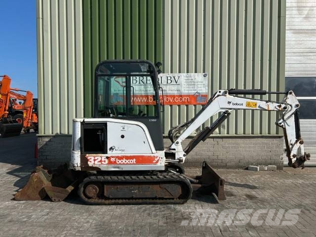 Bobcat 325 Bageri guseničari