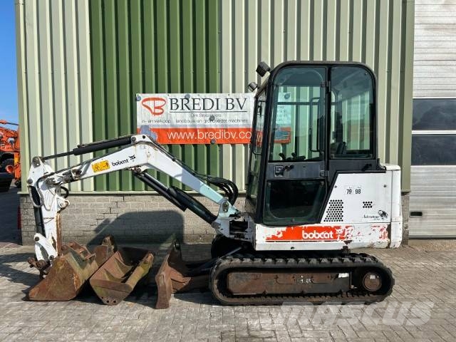 Bobcat 325 Bageri guseničari