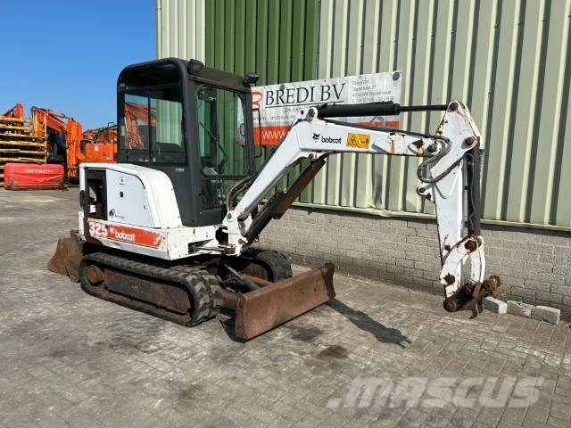 Bobcat 325 Bageri guseničari