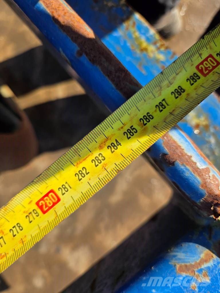 Dal-Bo 200x Ploughs