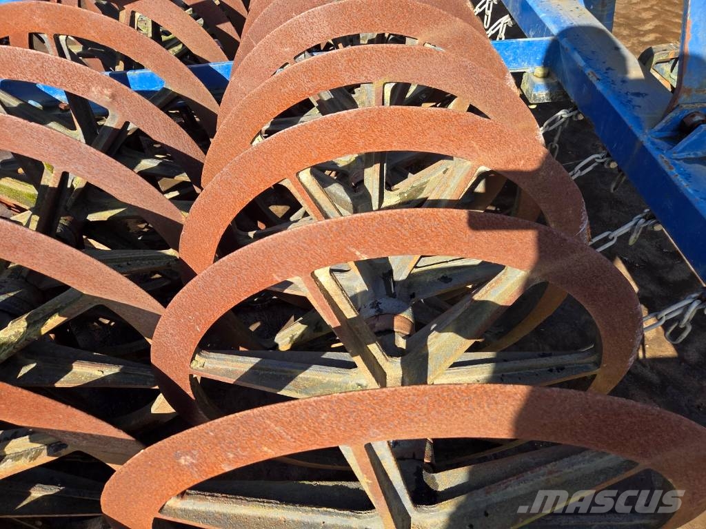 Dal-Bo 200x Ploughs