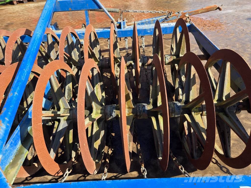 Dal-Bo 200x Ploughs
