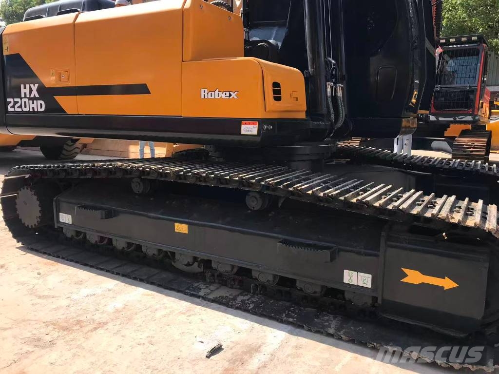 Hyundai HX 220 HD Bageri guseničari