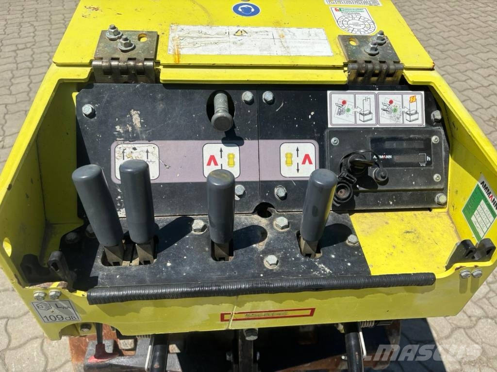 Ammann Rammax 1585 Tiivistyskoneet