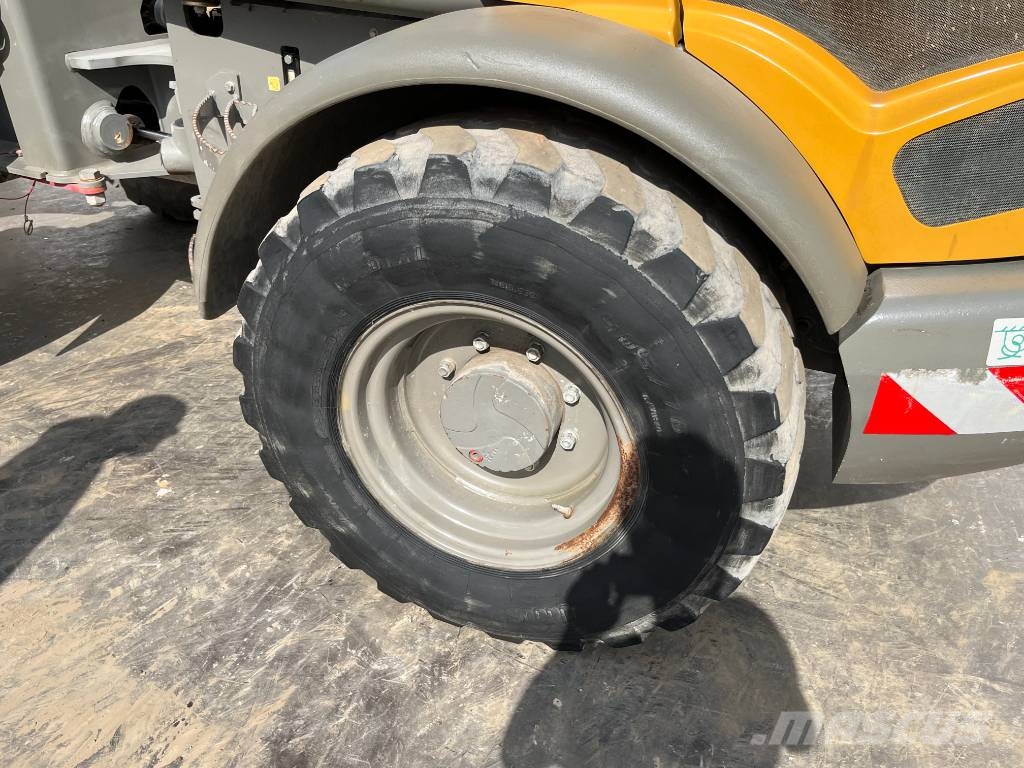 Weycor 75E - German Machine / Quick Coupler Cargadoras sobre ruedas