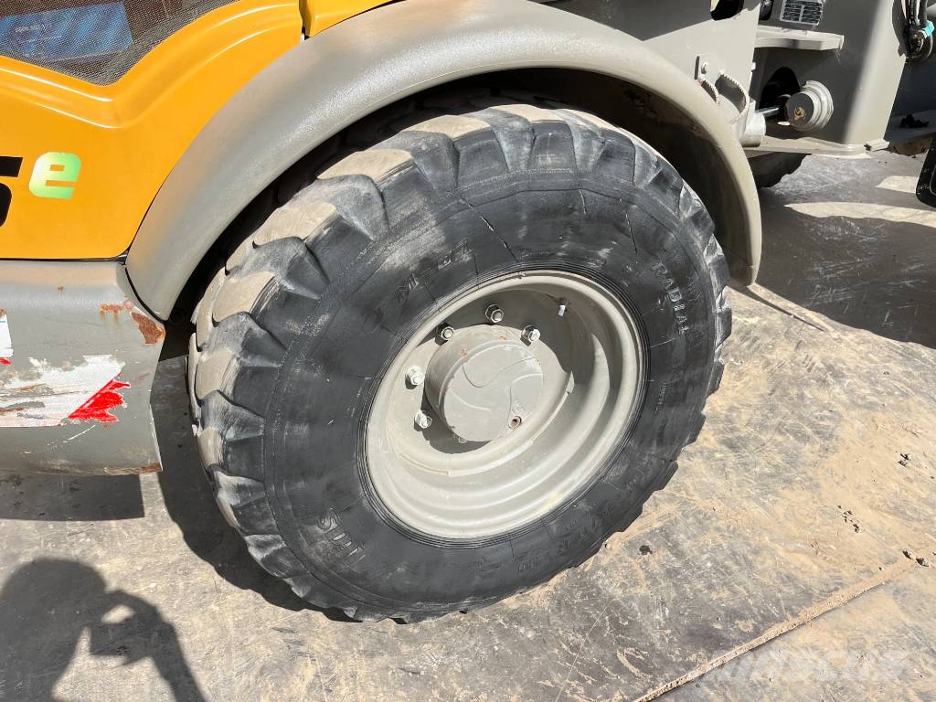 Weycor 75E - German Machine / Quick Coupler Cargadoras sobre ruedas