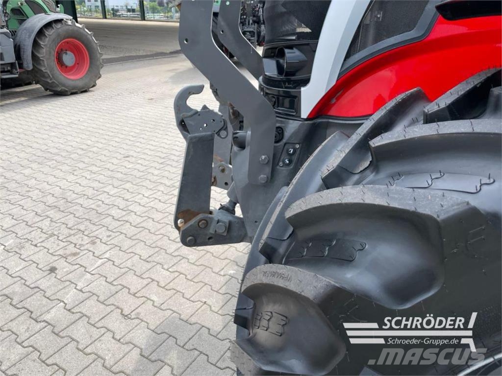 Massey Ferguson 6S.180 DYNA-VT EFFICIENT トラクター
