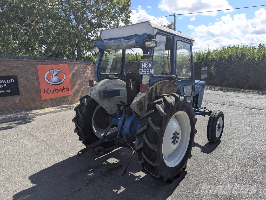 Ford 3000 Трактори