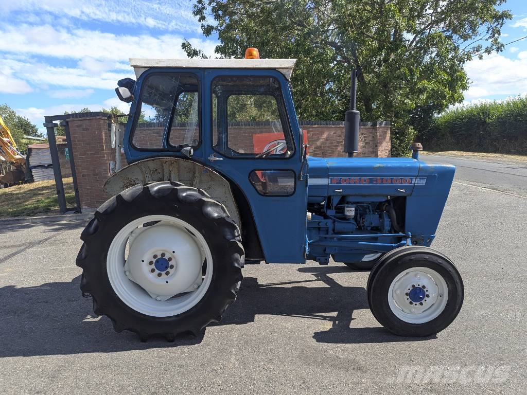 Ford 3000 Трактори