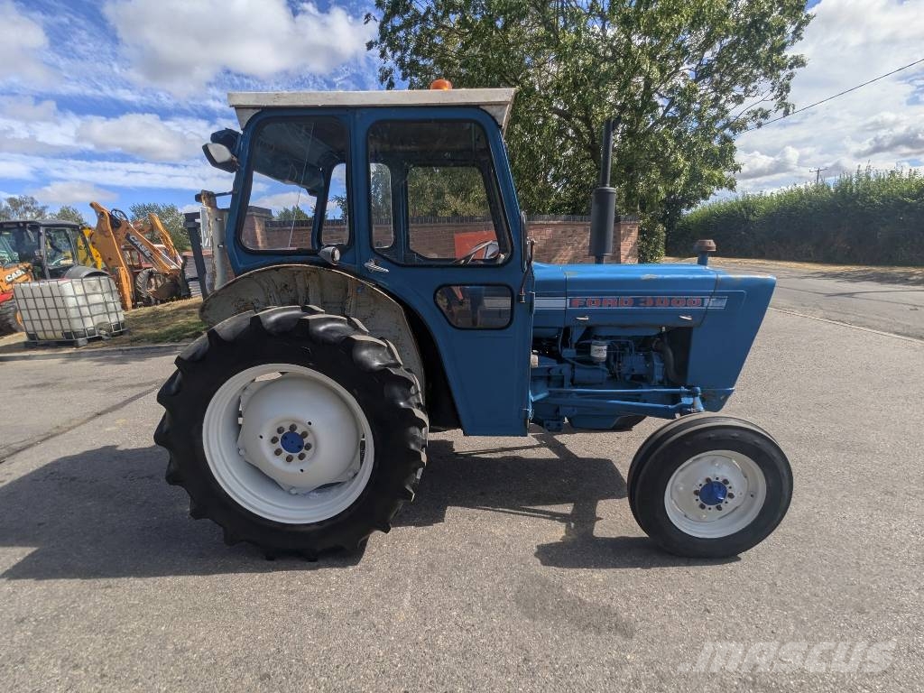 Ford 3000 Трактори