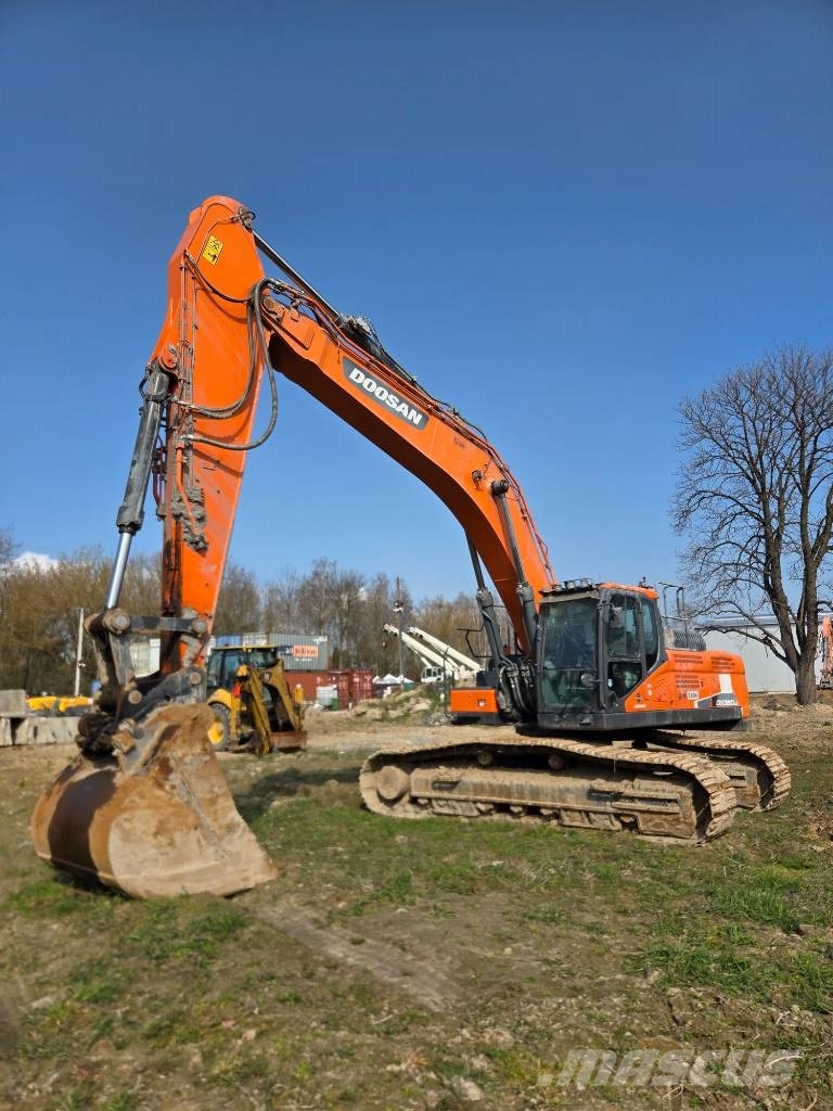 Doosan DX380LC-5 Raupenbagger