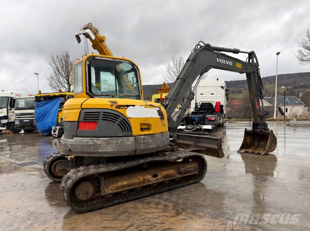 Volvo ECR 88 حفارات زحافة