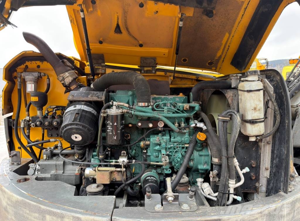 Volvo ECR 88 حفارات زحافة