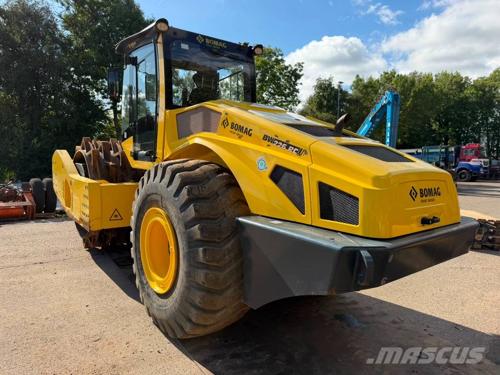 Bomag BW 226 RC-5 Enojni valjarji