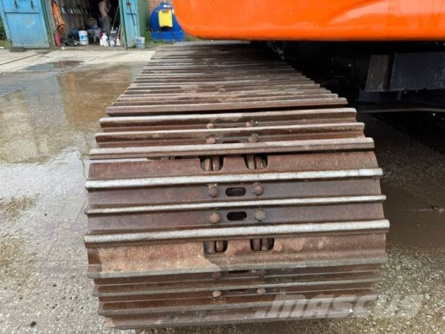 Hitachi ZX135USBL-7 Pelle sur chenilles