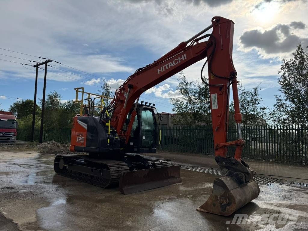Hitachi ZX135USBL-7 Pelle sur chenilles
