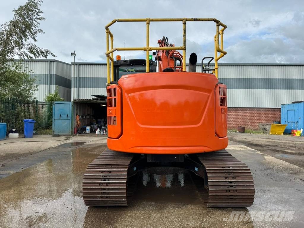 Hitachi ZX135USBL-7 Pelle sur chenilles