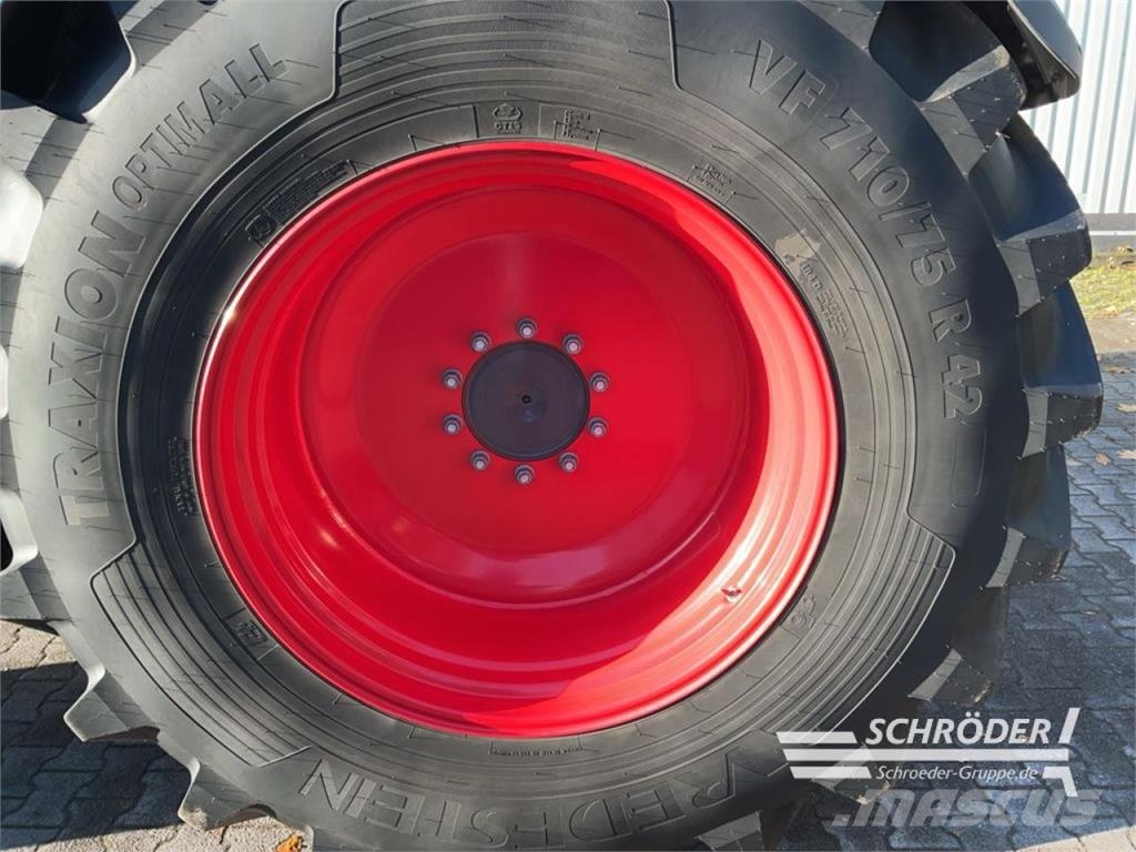 Fendt 728 VARIO GEN7 PROFI PLUS Traktoren