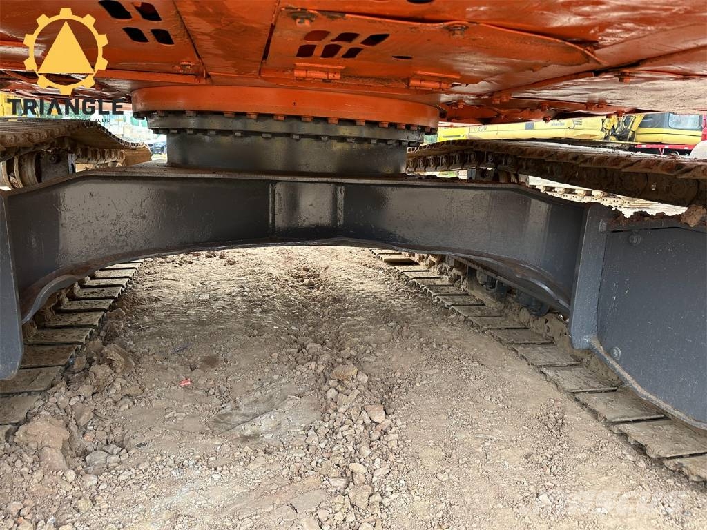 Doosan DX 120 Vikšriniai ekskavatoriai