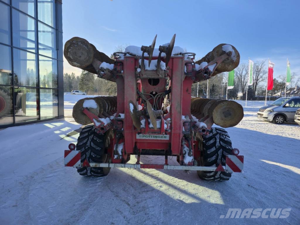 Pöttinger TerraDisc 8001T Tanierové brány