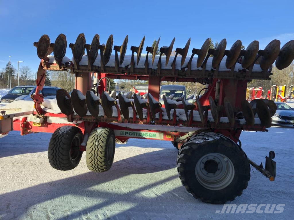 Pöttinger TerraDisc 8001T Tanierové brány