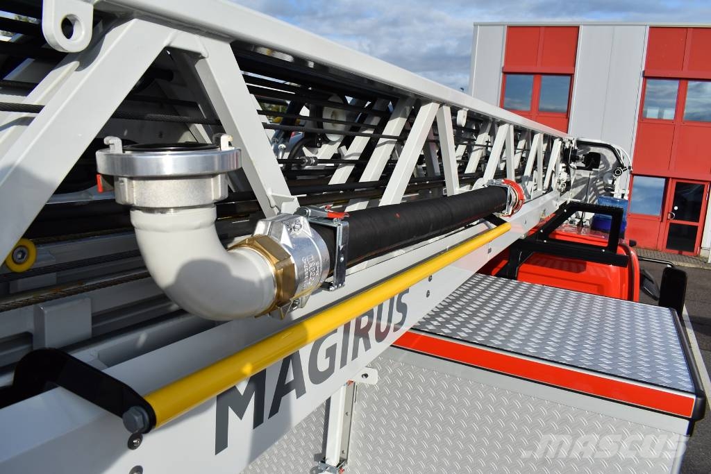Magirus M32L-AS SC Drehleiter MB Atego 1630F 4x2 Feuerwehr Tienhoitoautot