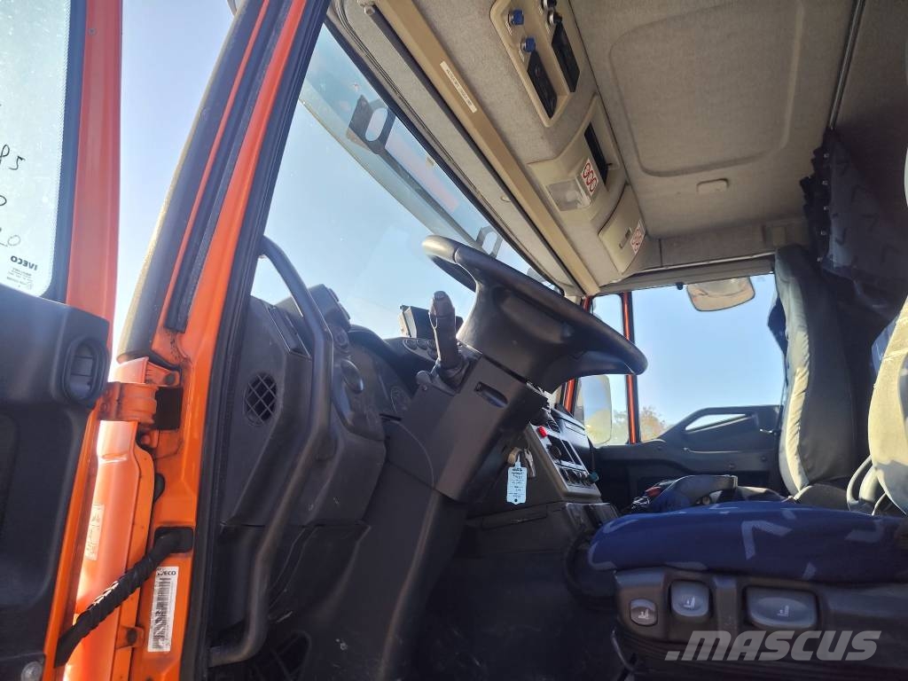Iveco Stralis 260 S42 شاحنات الرافعات