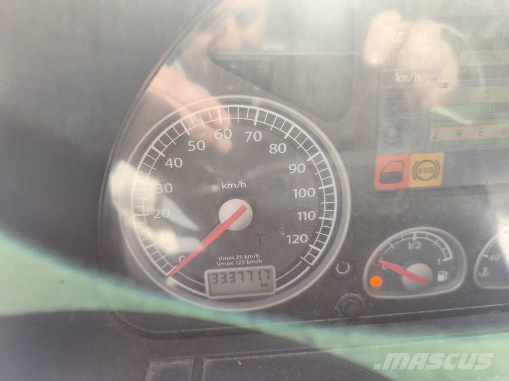 Iveco Stralis 260 S42 شاحنات الرافعات