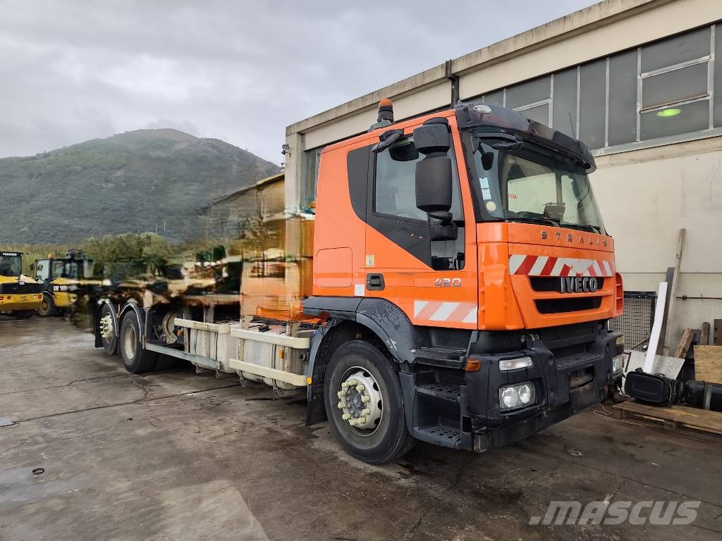Iveco Stralis 260 S42 Autonkuljetusautot