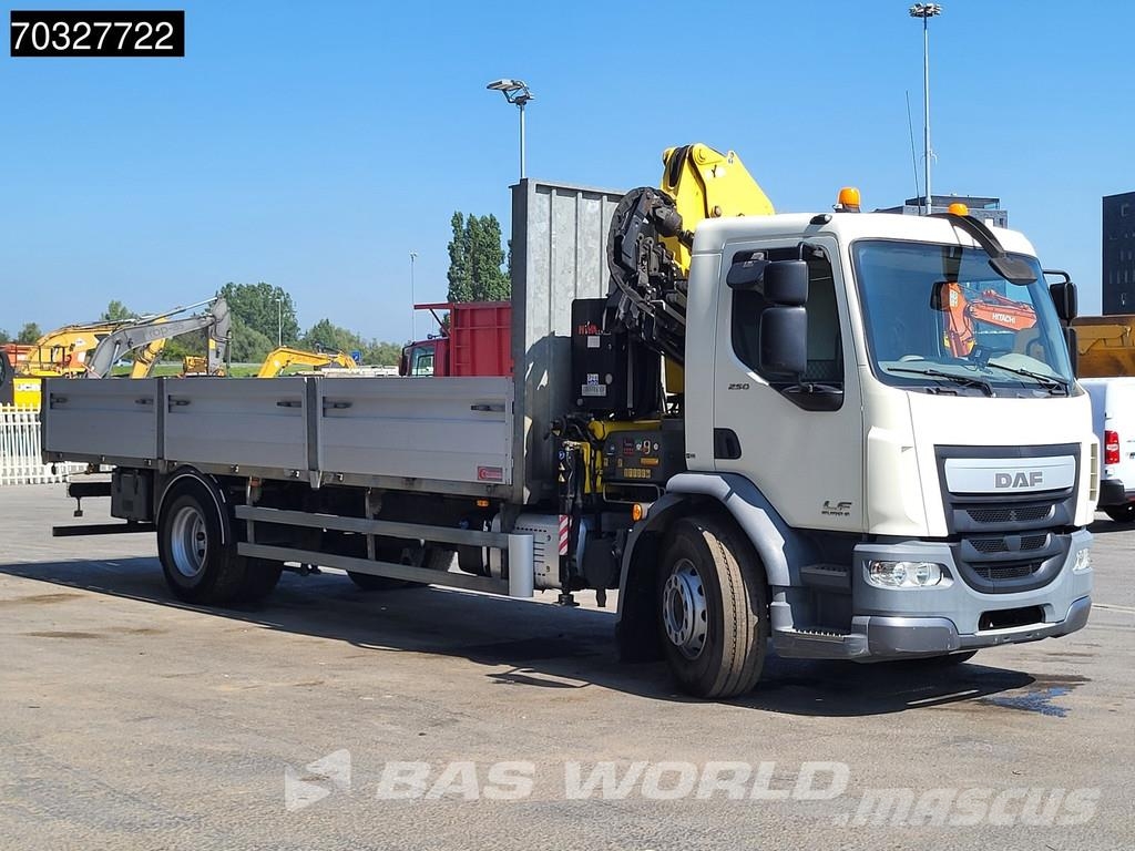 DAF LF 250 4X2 Hyva Crane Remote Euro 6 Camiones de cama baja
