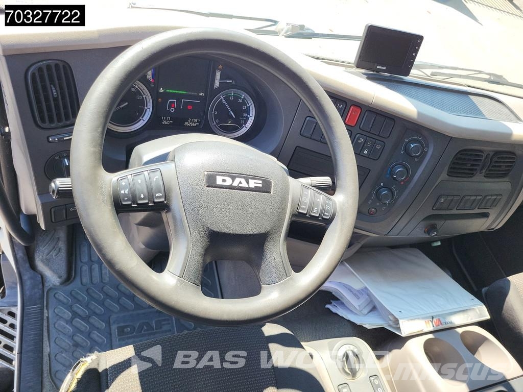 DAF LF 250 4X2 Hyva Crane Remote Euro 6 Camiones de cama baja