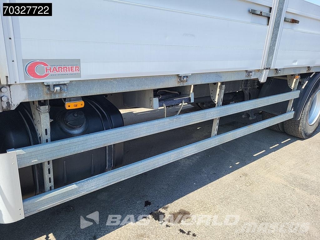 DAF LF 250 4X2 Hyva Crane Remote Euro 6 Camiones de cama baja