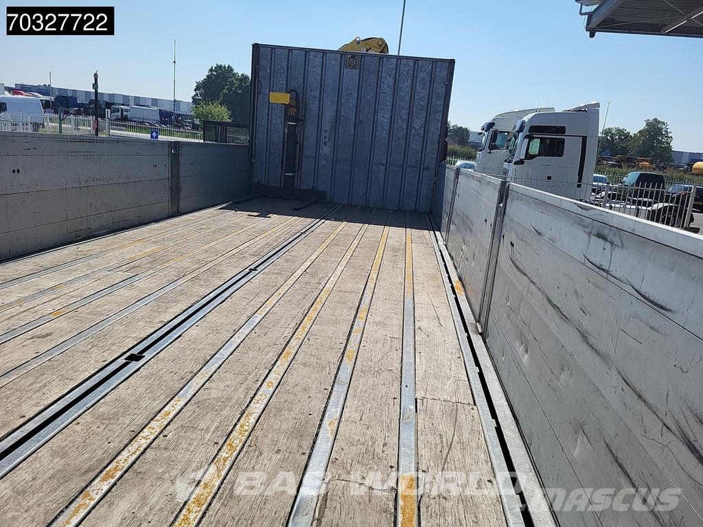 DAF LF 250 4X2 Hyva Crane Remote Euro 6 Camiones de cama baja