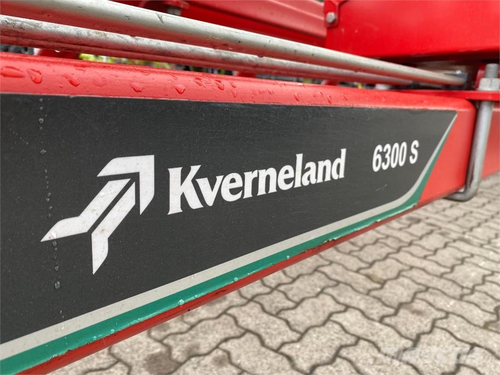 Kverneland 6300 S Variomat 7-Schar Plows