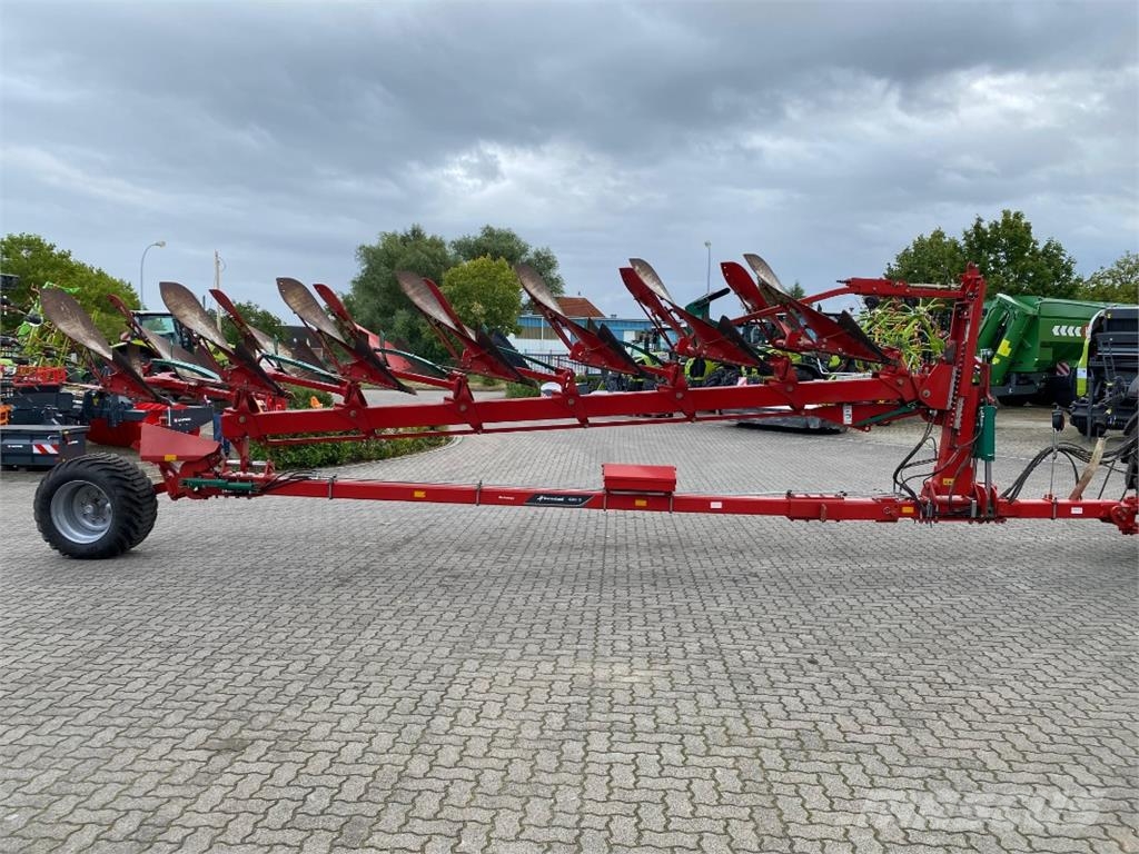Kverneland 6300 S Variomat 7-Schar Plows