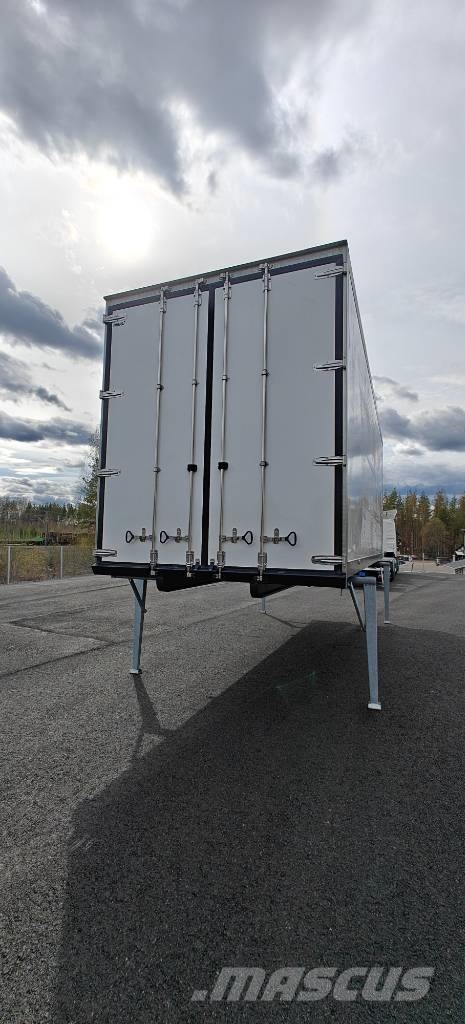 Piako Jalkalavakontti 7,7 m Kontenery transportowe