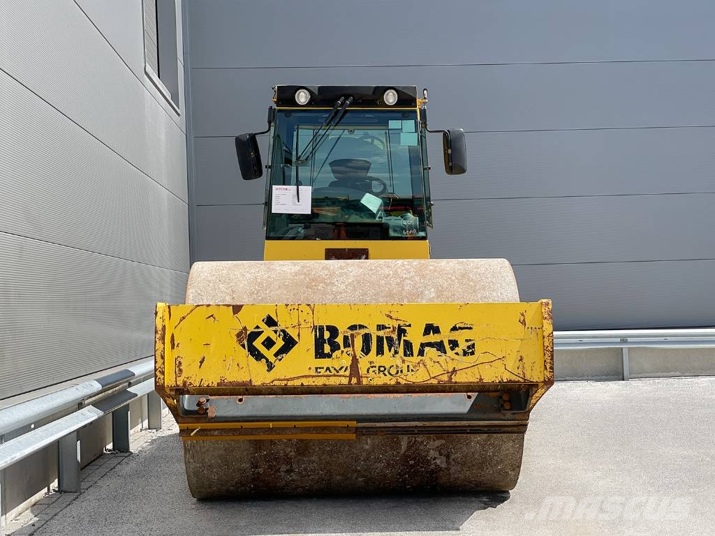 Bomag BW 219 DH-4 Enojni valjarji