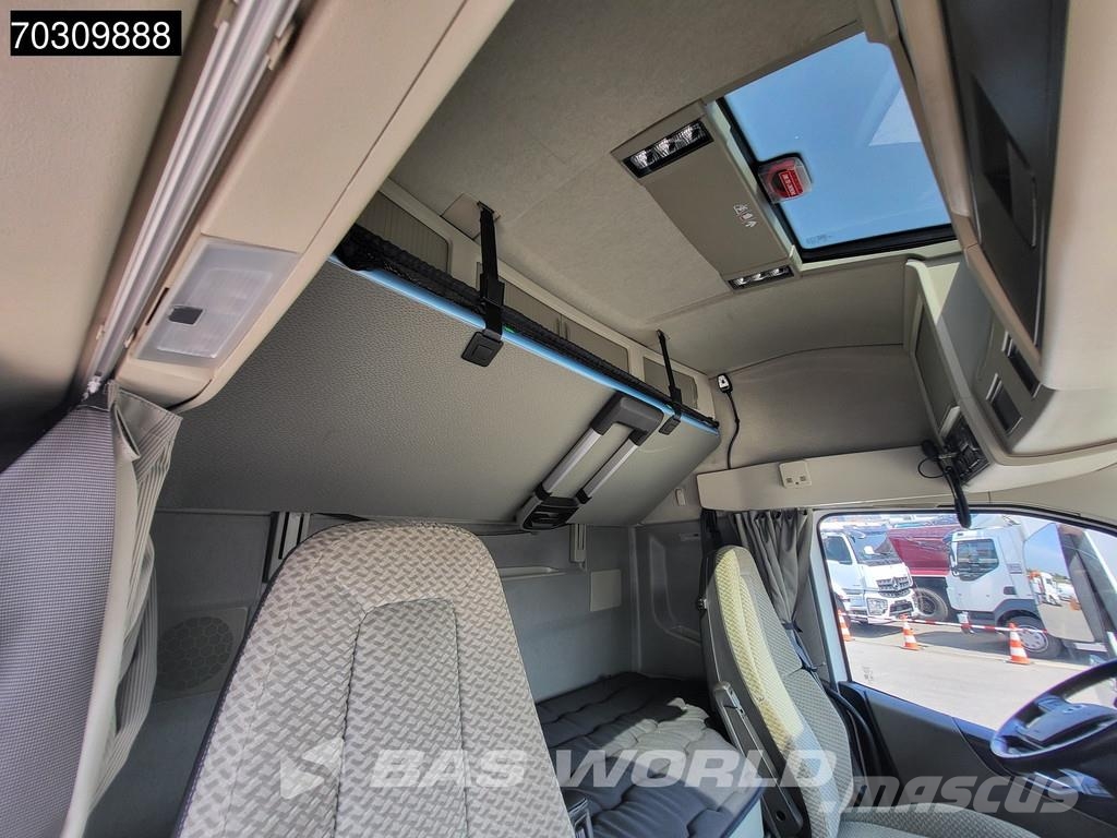 Volvo FH 500 FH 6X4 Full-Air Liftachse HMF 2820K-RCS Cra 平ボディー