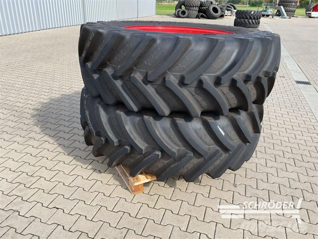 Fendt KOMPLETTRÄDER 2X 580/70 R42 BKT الإطارات والعجلات والحافات