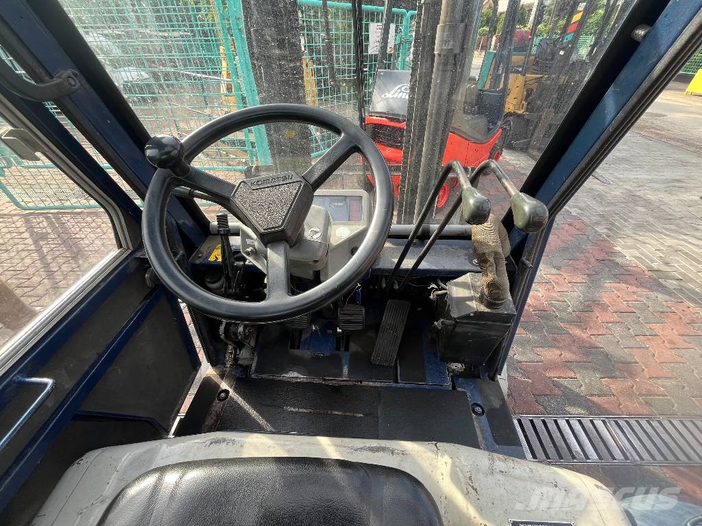 Komatsu FG25T-11 V-4072 IO Plinski viličari