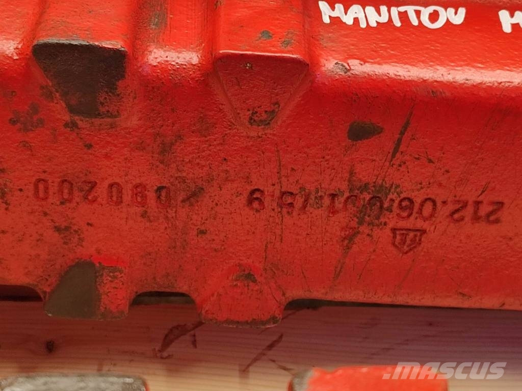 Manitou MT1235 SL Drive axle housing 212 06 003 71 9 Sillad