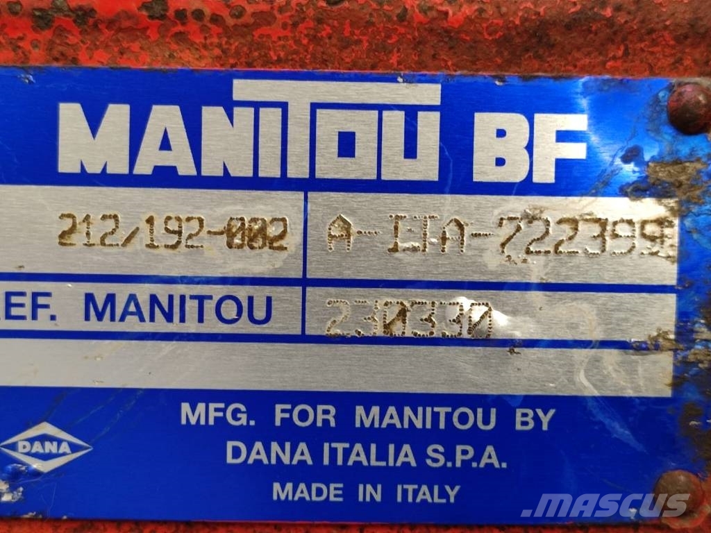 Manitou MT1235 SL Drive axle housing 212 06 003 71 9 Sillad