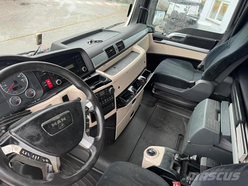 MAN TGX 18.440 Trekkers