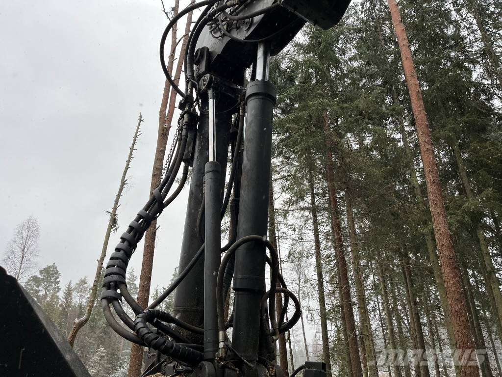 Ponsse Bear 8W Харвестери
