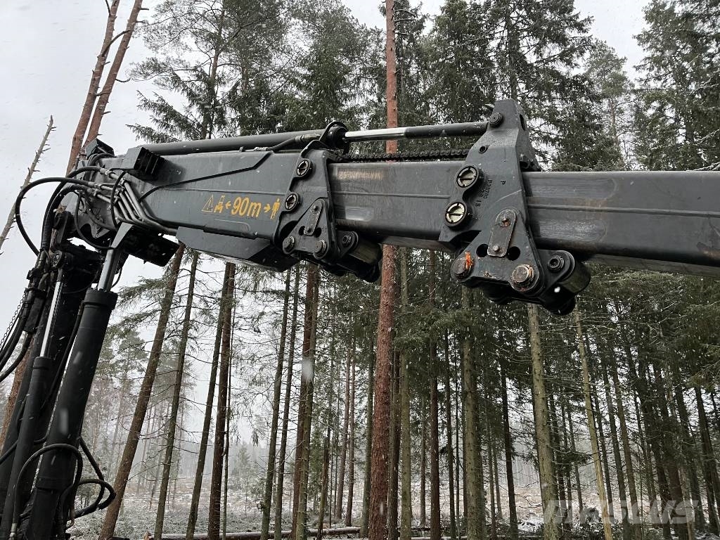 Ponsse Bear 8W Харвестери