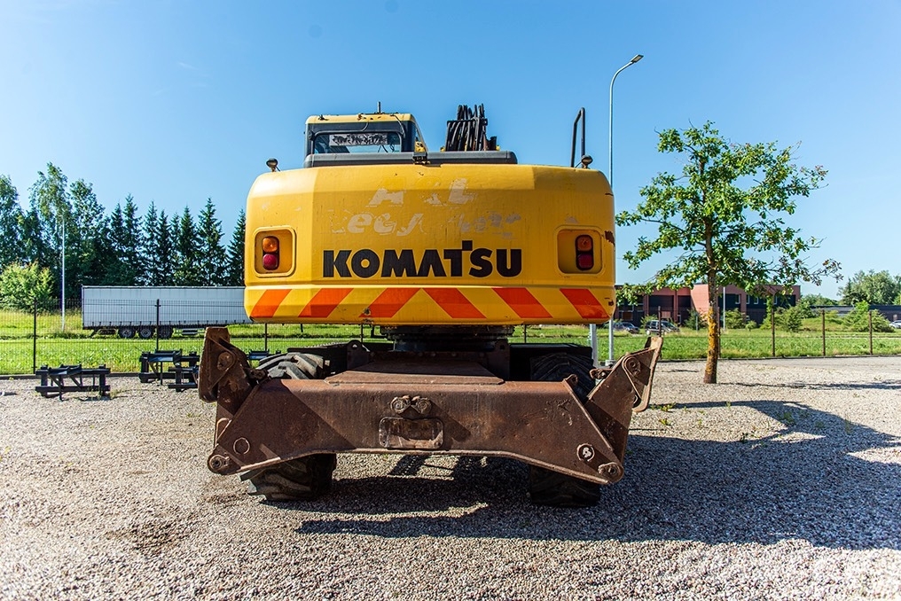 Komatsu PW160-7 Excavator for Sale  by parts Escavadoras de rodas