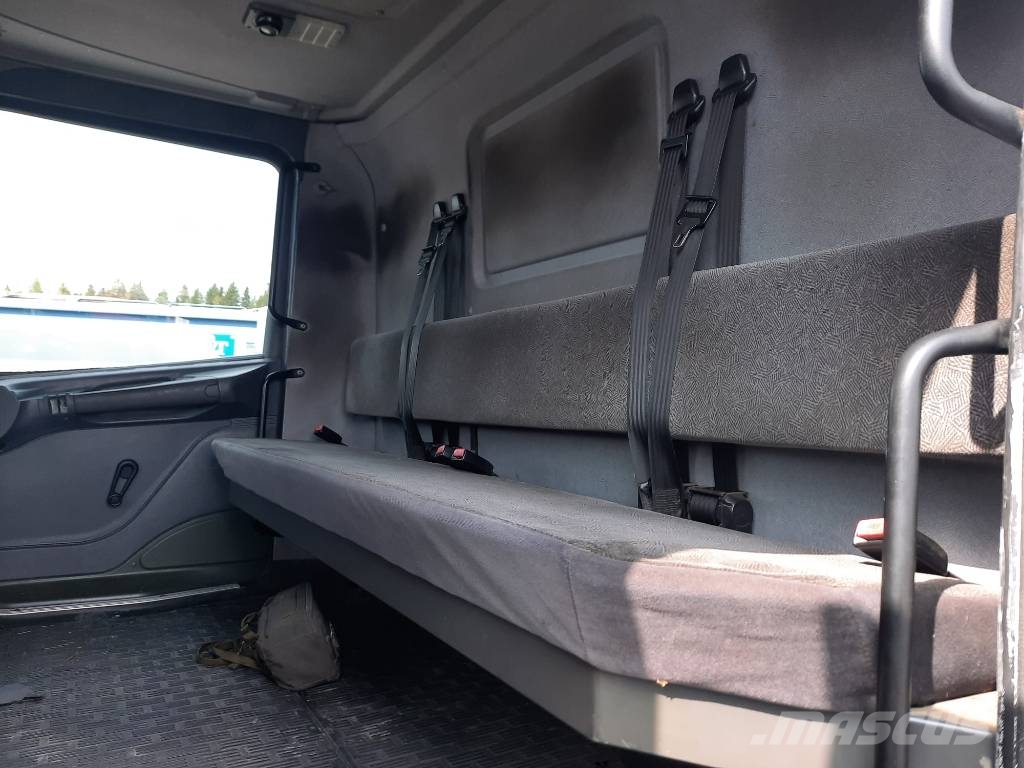 Scania P 114 Camiones plataforma