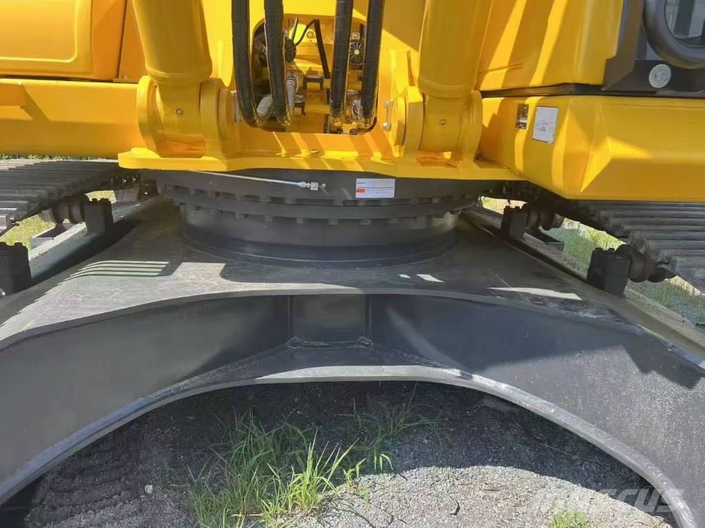 Komatsu 300-7 Εκσκαφείς με ερπύστριες