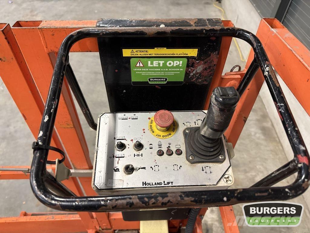 Holland Lift X-105 EL18 Elevadores de tesoura